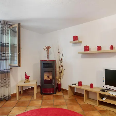 Daire La Casa Di Pasky Roisan